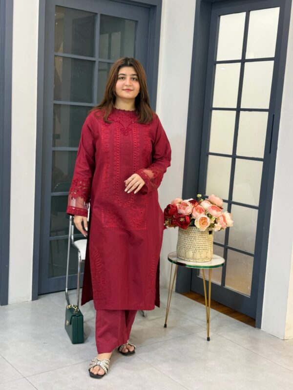 Maroon Chikankari Lawn 2 - Piece Set Stich Premium Article