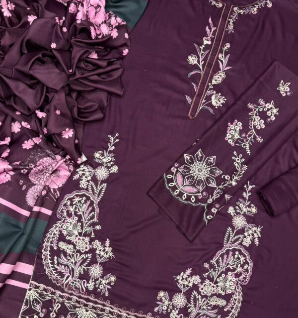 IZNIK 3504 (7) IZNIK Dhanak Winter Collection 3PCS